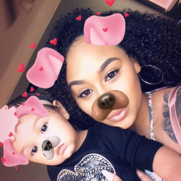 Meet your Posher, Ivyonne - Picture 1 of 1